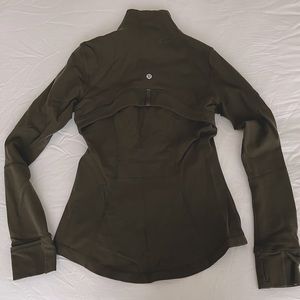 Lululemon define jacket size 4